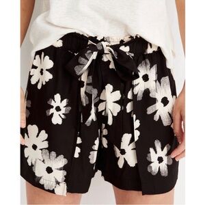 Madewell Black Floral Tie-Waist High-Rise Shorts Size Medium Flowy Boho Summer